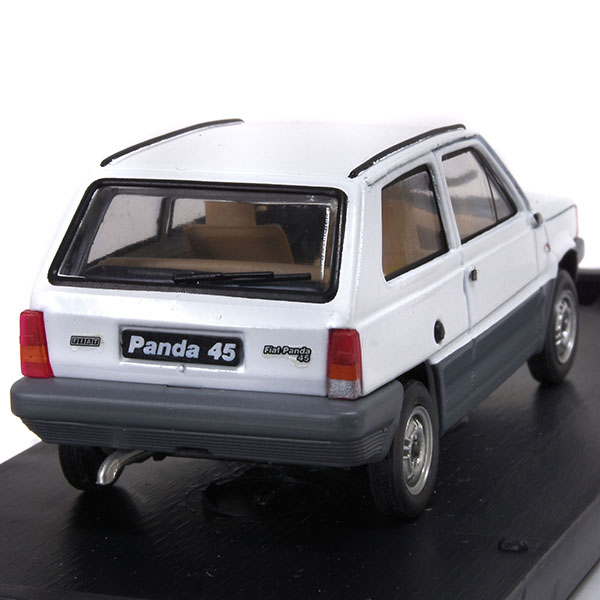 1/43 FIAT Panda 45 Miniature Model (White)