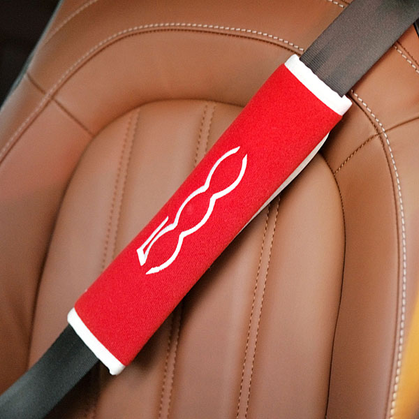 FIAT 500 Seat Belt Pad (Red)