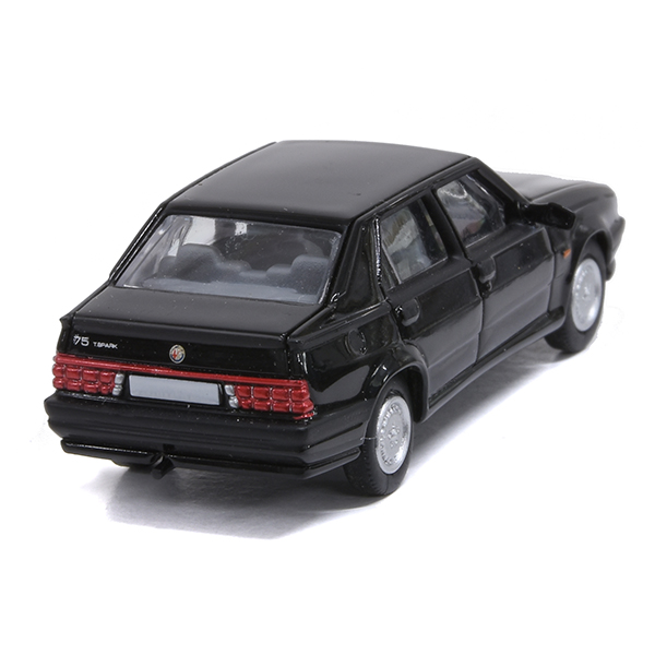 1/87 Alfa Romeo 75 Miniature Model