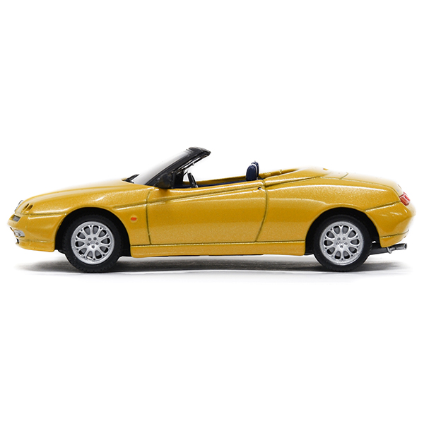 1/43 Alfa Spider Miniature Model