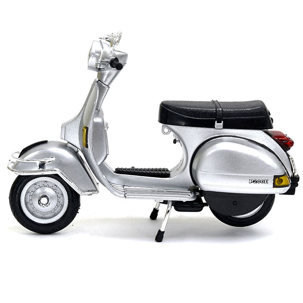 1/12 Vespa Official P200E del Miniature Model(Silver)