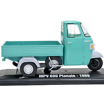 1/32 APE MPV 600 Pianale 1969 Miniature Model