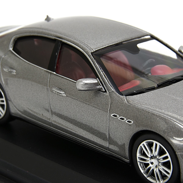 1/43 MASERATI Ghibli Miniature Model(Gray)