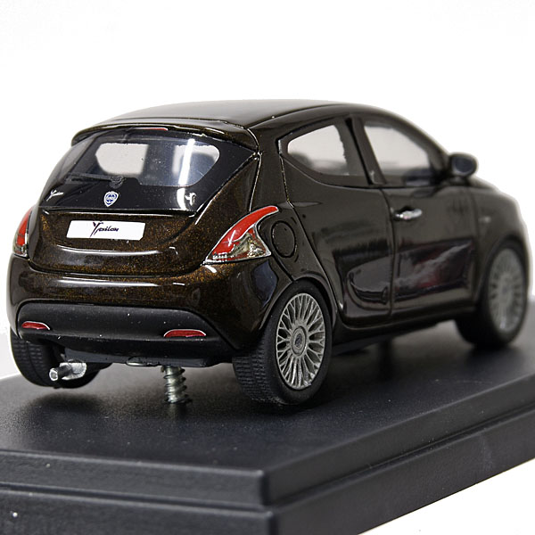 1/43 Lancia Ypsilon Miniature Model by Racing 43