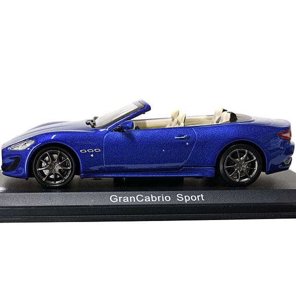 1/43 MASERATI Gran Cabrio Sports Miniature Model