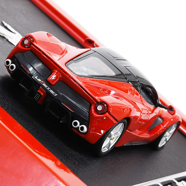 La Ferrari Object with Frame