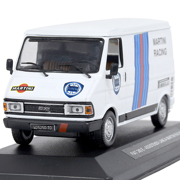 1/43 FIAT 242E LANCIA-MARTINI Transporter Miniature Model