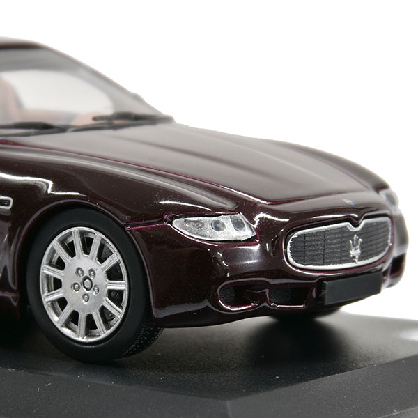 1/43 MASERATI Quattroporte V 2003 Miniature Model