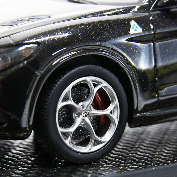 1/43 Alfa Romeo Stelvio QUADRIFOGLIOߥ˥奢ǥ by BBR