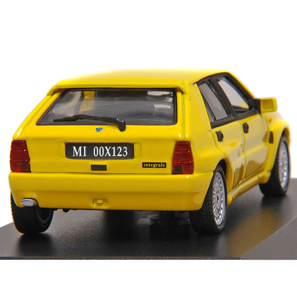 1/43 LANCIA DELTA INTEGRALE GIALLAߥ˥奢ǥ