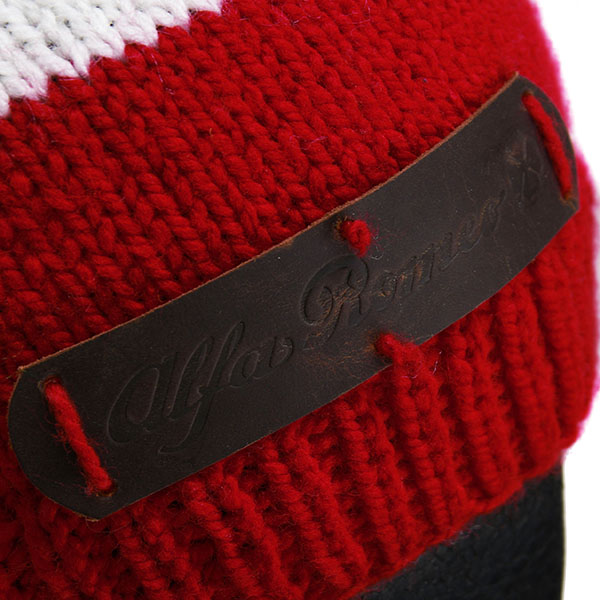 Alfa Romeo Knitted Hat & Muffler(Tricolor)