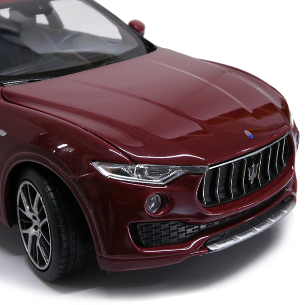 1/24 MASERATI LEVANTE Miniature Model