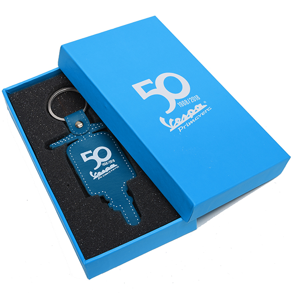 Vespa Official Primavera 50th Anni Leather Keyring