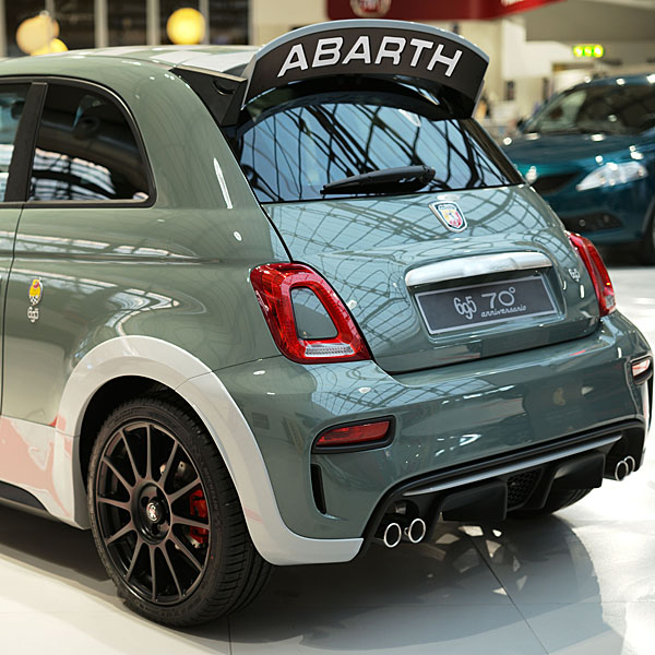 ABARTH695 Rear wing Logo Decal