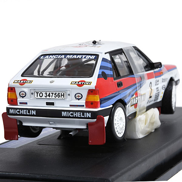 1/18 LANCIA Delta HF Integrale 8V 1988 Rally Argentina Miniature Model