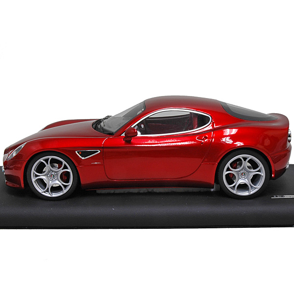 1/18 Alfa Romeo 8C Competizione Miniature Model by MR COLLECTION