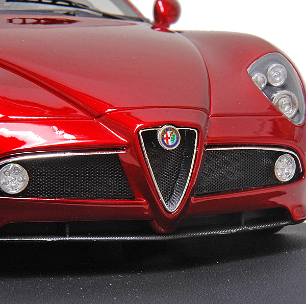 1/18 Alfa Romeo 8C Competizione Miniature Model by MR COLLECTION